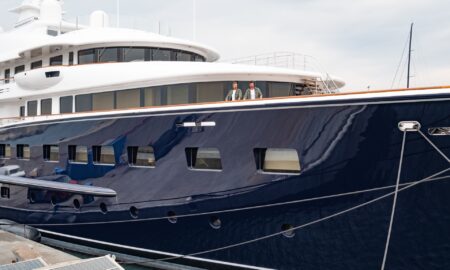 aquila yacht wrap4