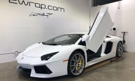 Lamborghini Aventador Bombshell advertising wrap 10