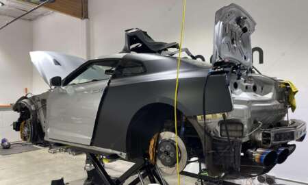 Nissan-GTR-Frozen-Black-Varis-kit-13-1568x1176ZZ