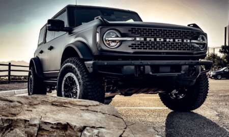 Bronco matt black wrap 3