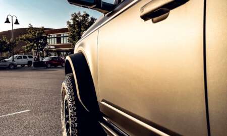 Bronco matt black wrap 4