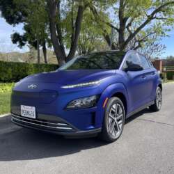 Hyunda Kona Matte Blue carwrap