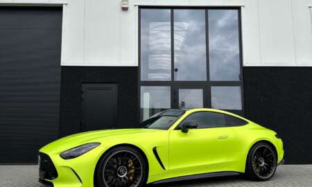 Mercedes Benz AMG GT - 11