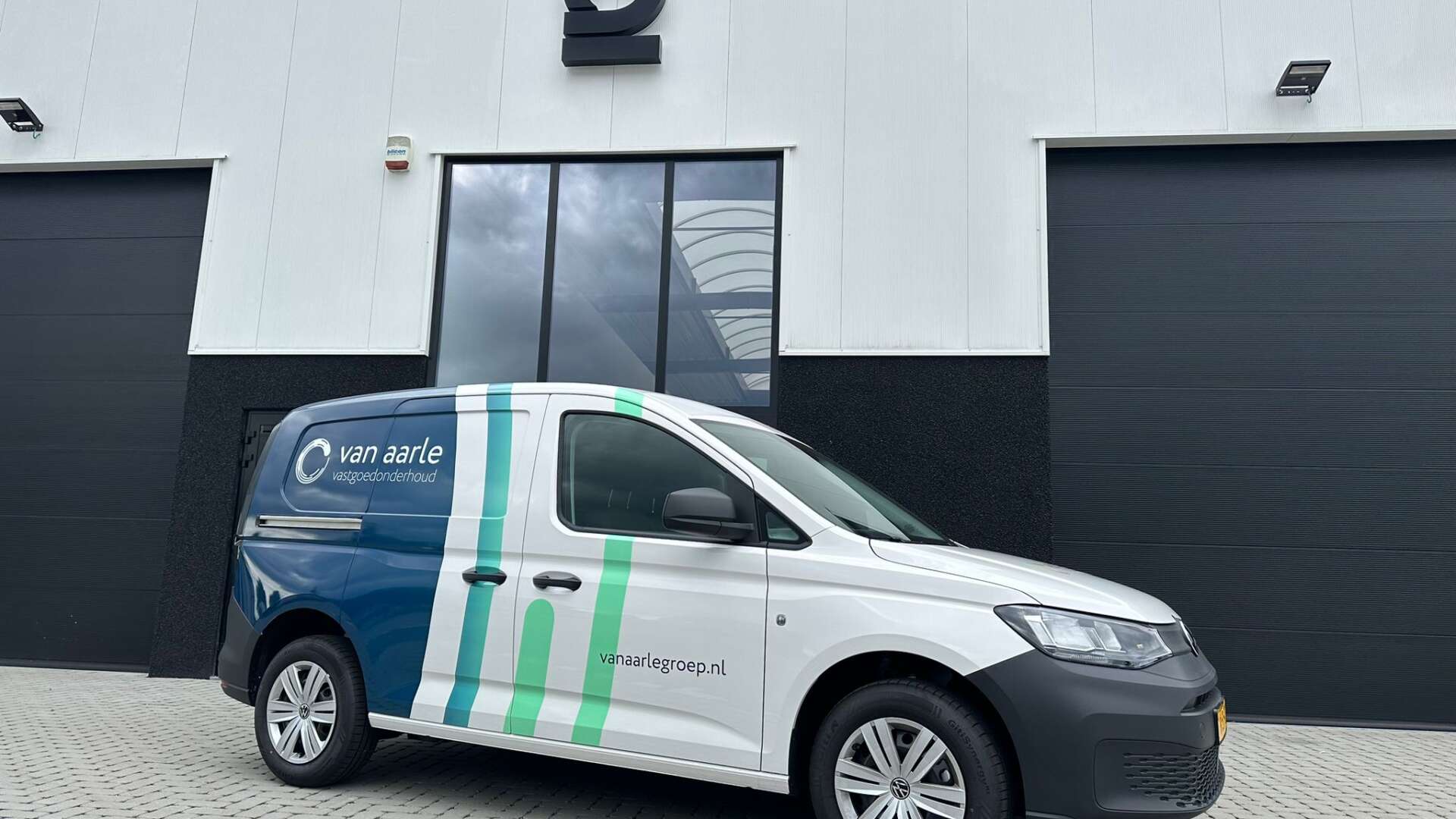 Make Your Business Stand Out with Vehicle Wraps