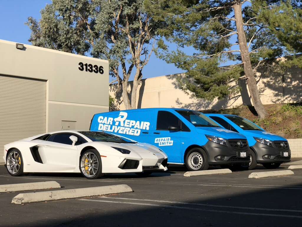 Maximizing Your Advertising with Commercial Wraps